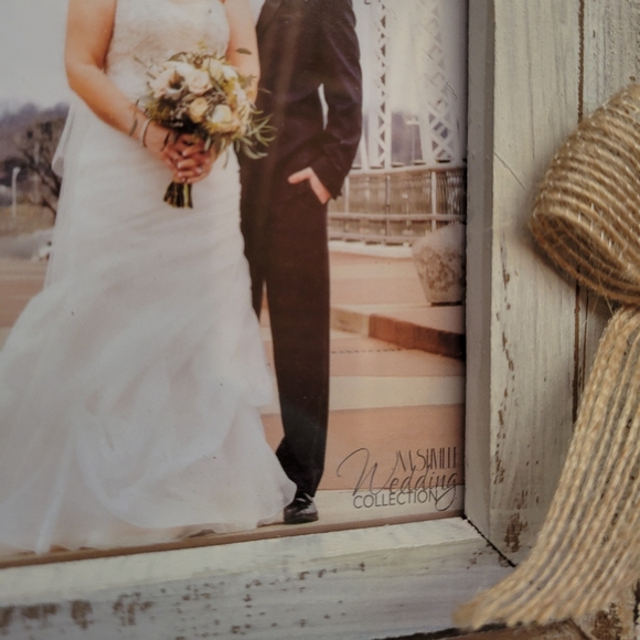 Wooden You Hold The Key Picture Frame 4 x 6 New - Picture 2 of 3